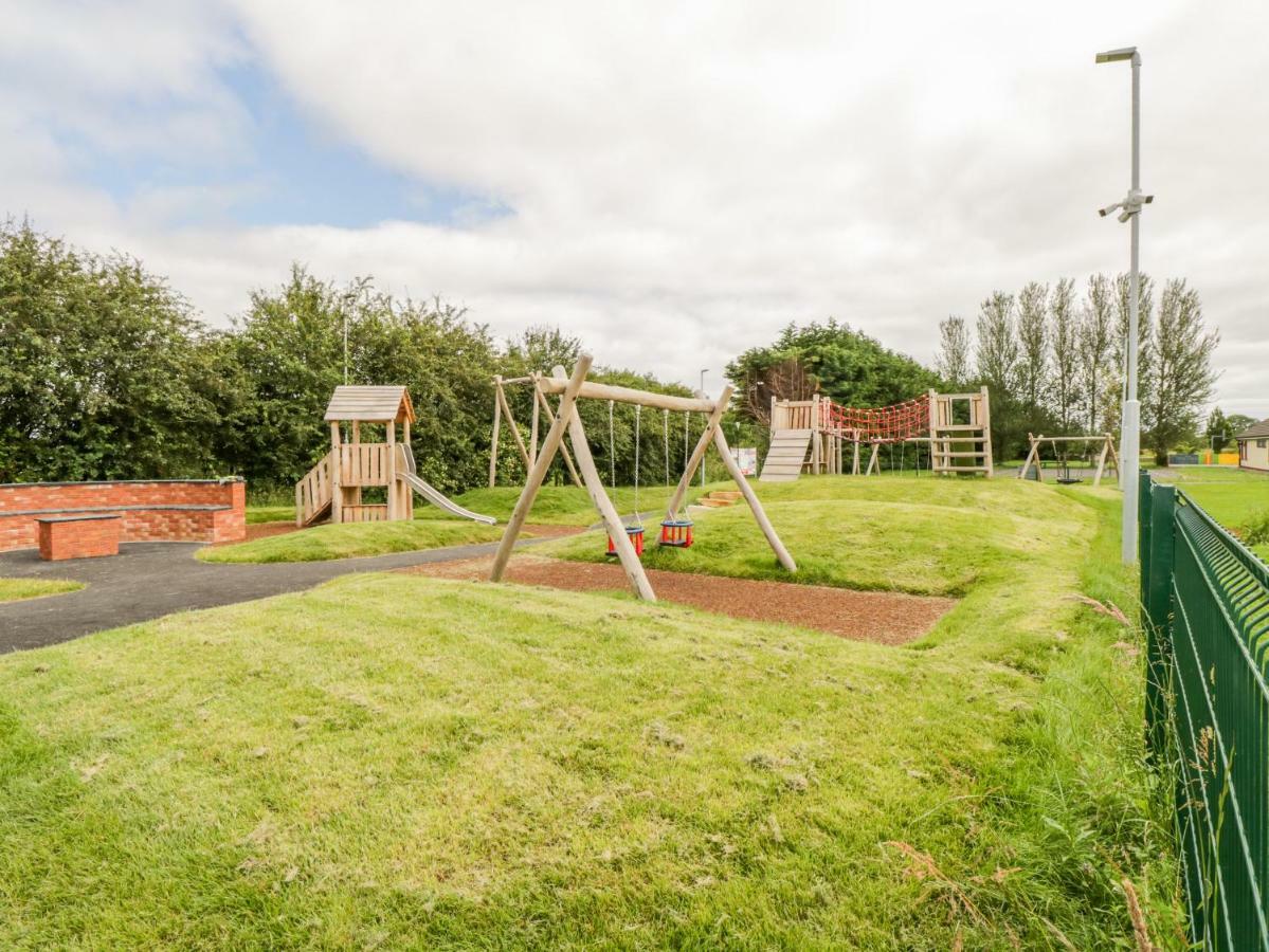 Ballintober  Cherry Tree Cottage מראה חיצוני תמונה